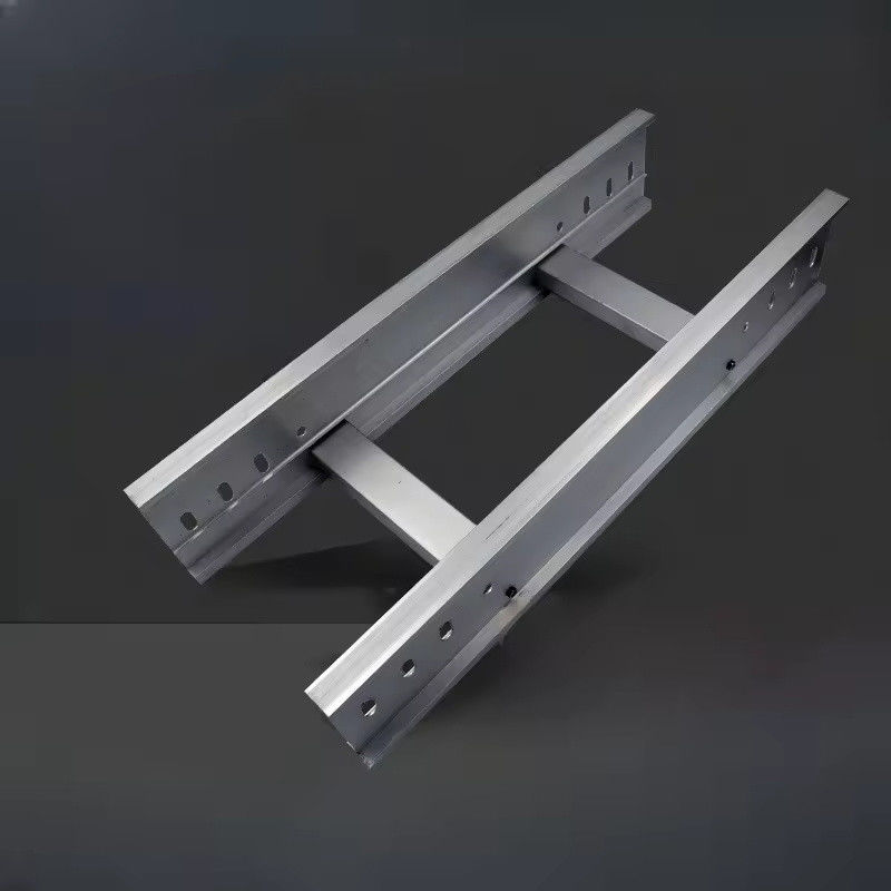 Korrosionsbeständiges Stahlkabel-Tray-System Zubehör-Kit mit benutzerdefinierten Kreuz und Tees