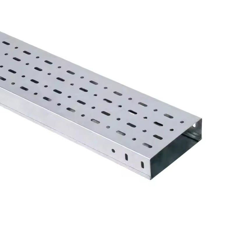 Korrosionsbeständiges Silber Extrusionskabelfach, das für eine einfache Installation an der Wand oder am Boden montiert werden kann